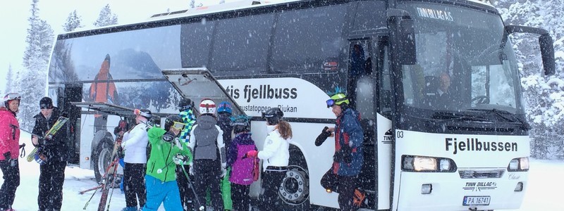 fjellbussen-karin-roe-banner_size-medium_b240_0ddd