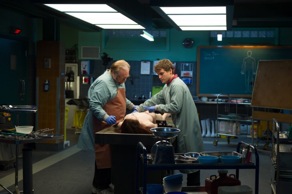 the-autopsy-of-jane-doe-brian-cox-emile-hirsch_6ff7